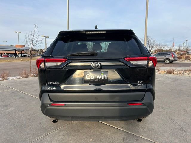 Used 2024 Toyota RAV4 LE image 7