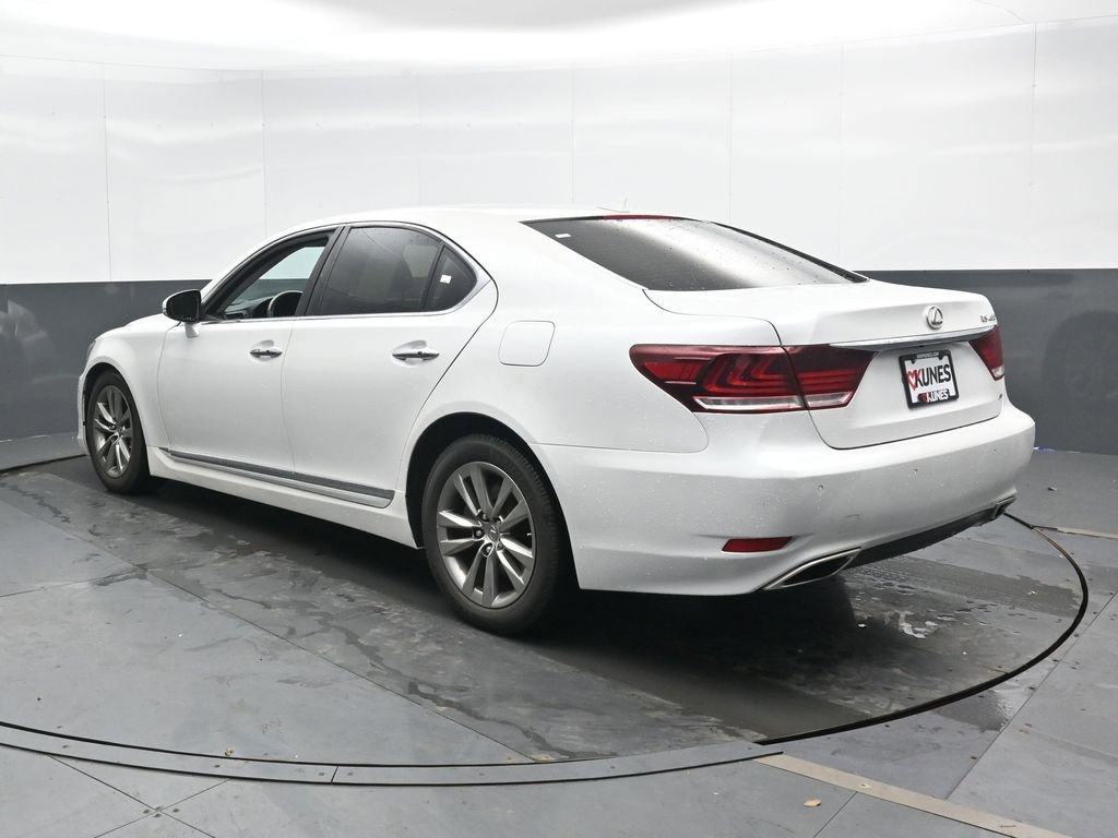 Used 2013 Lexus LS 460 AWD w/ Comfort Pkg image 35