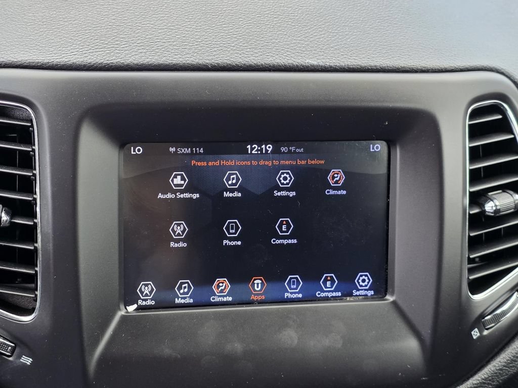 Used 2019 Jeep Compass Latitude FWD image 15
