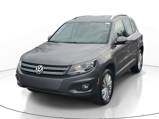 Used 2013 Volkswagen Tiguan SE image 2