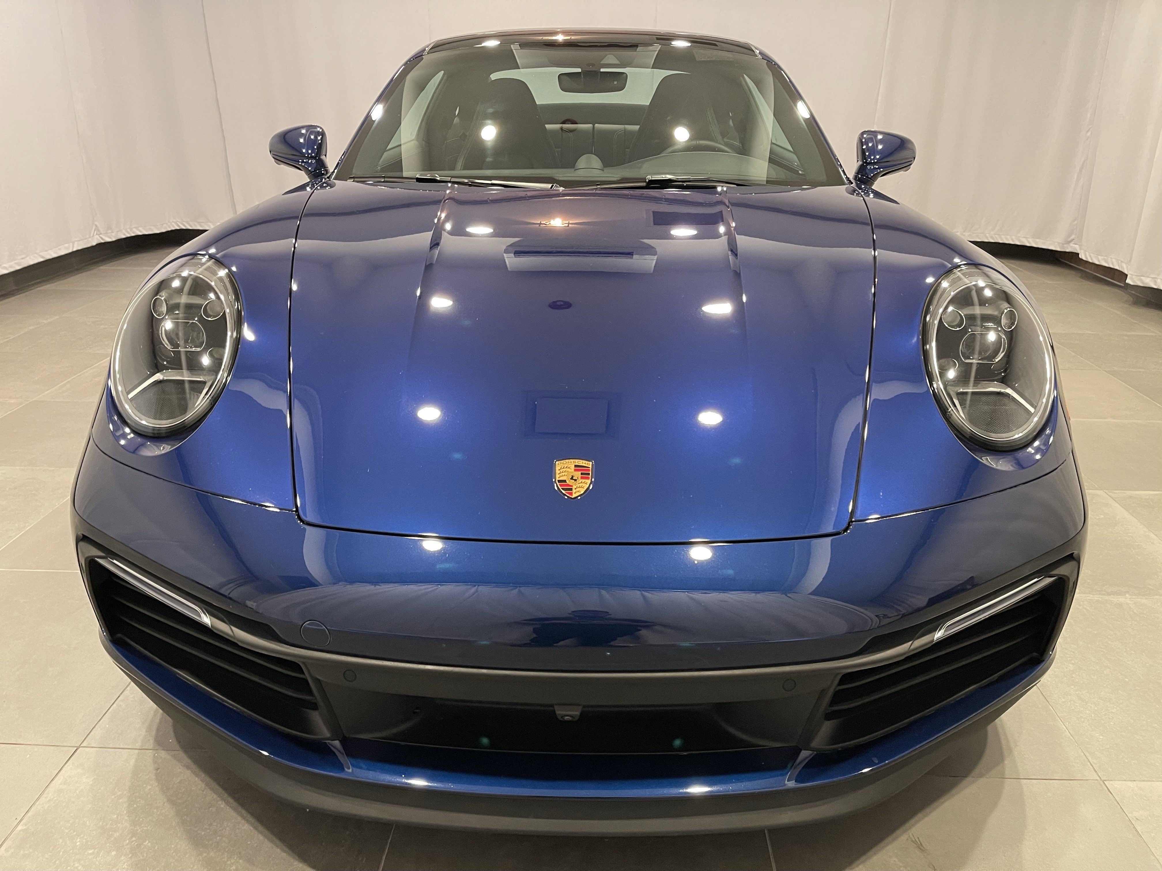 Used 2023 Porsche 911 Carrera 4S image 2