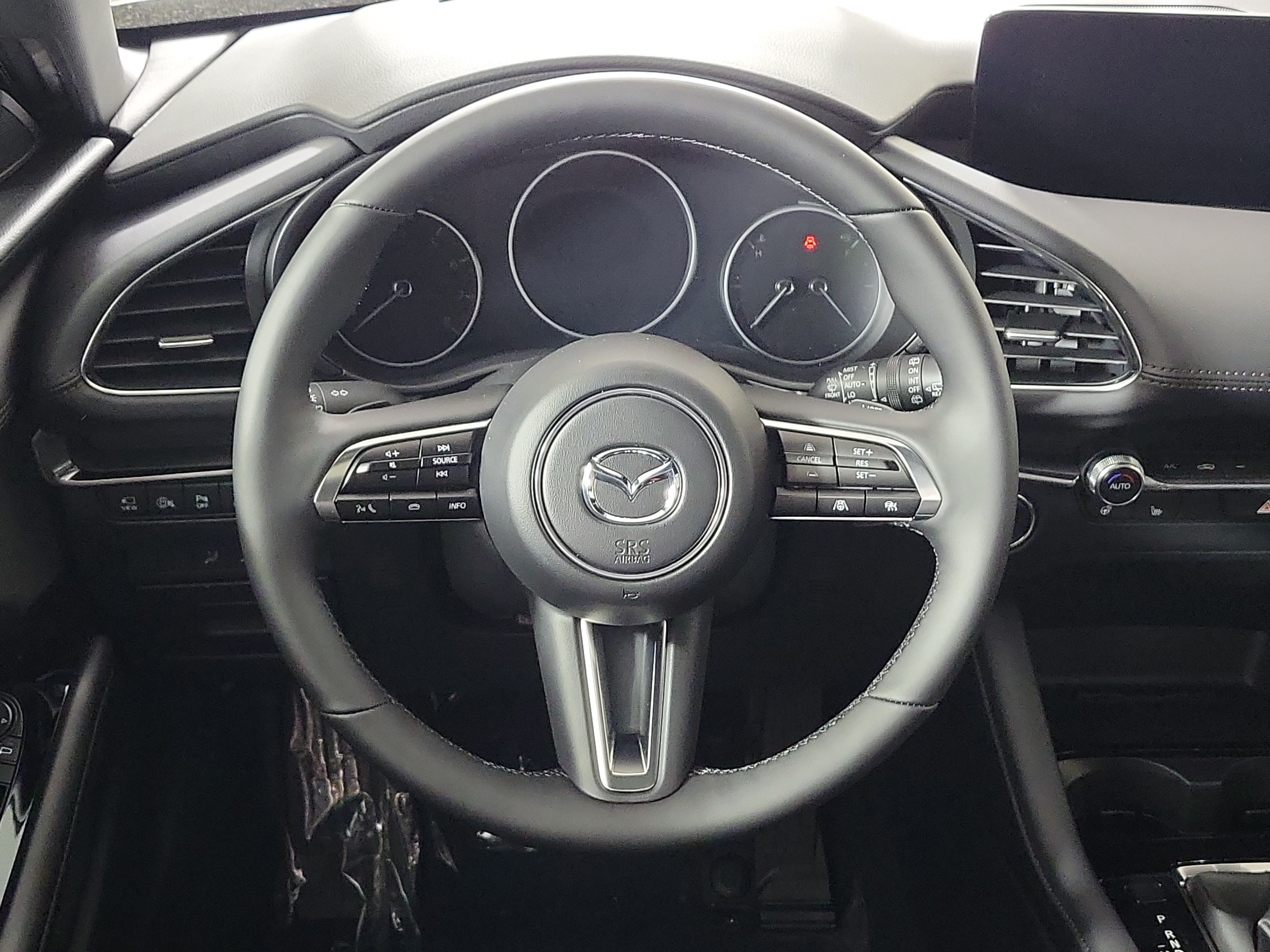 New 2026 MAZDA MAZDA3 Hatchback w/Premium Plus Pkg AWD/4WD image 14