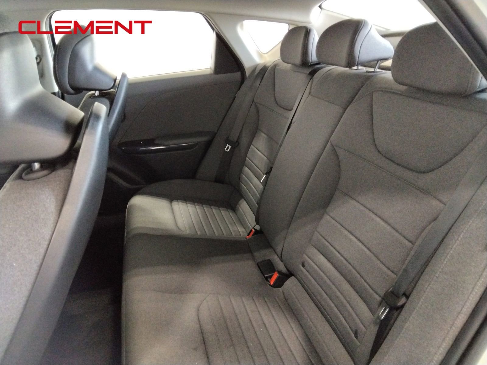 Used 2025 Kia K4 EX image 31