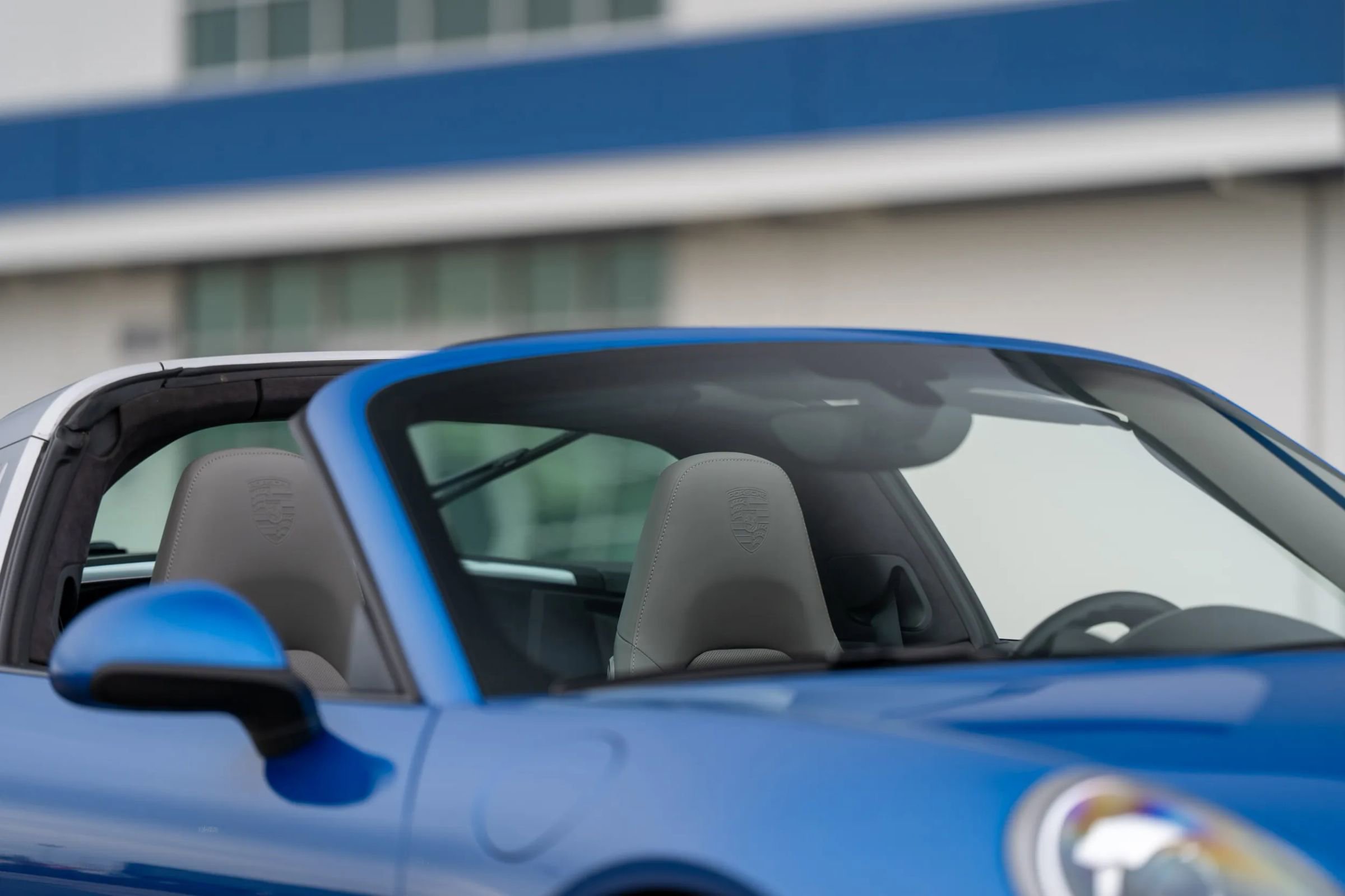 Used 2015 Porsche 911 Targa 4S image 9