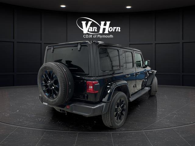 Used 2022 Jeep Wrangler Unlimited Sahara w/ Cold Weather Group AWD/4WD image 3