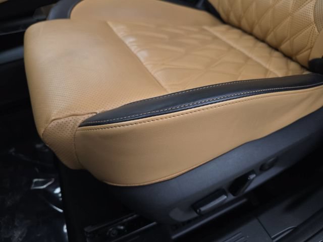 Used 2023 Nissan Rogue Platinum FWD image 28