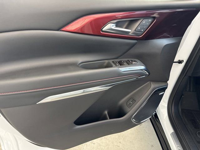 New 2026 Chevrolet Traverse RS w/ LPO, Floor Liner Package image 15