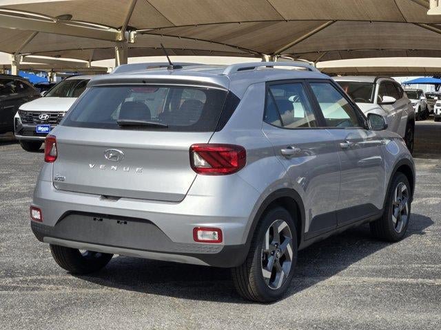 New 2026 Hyundai Venue SEL FWD image 4