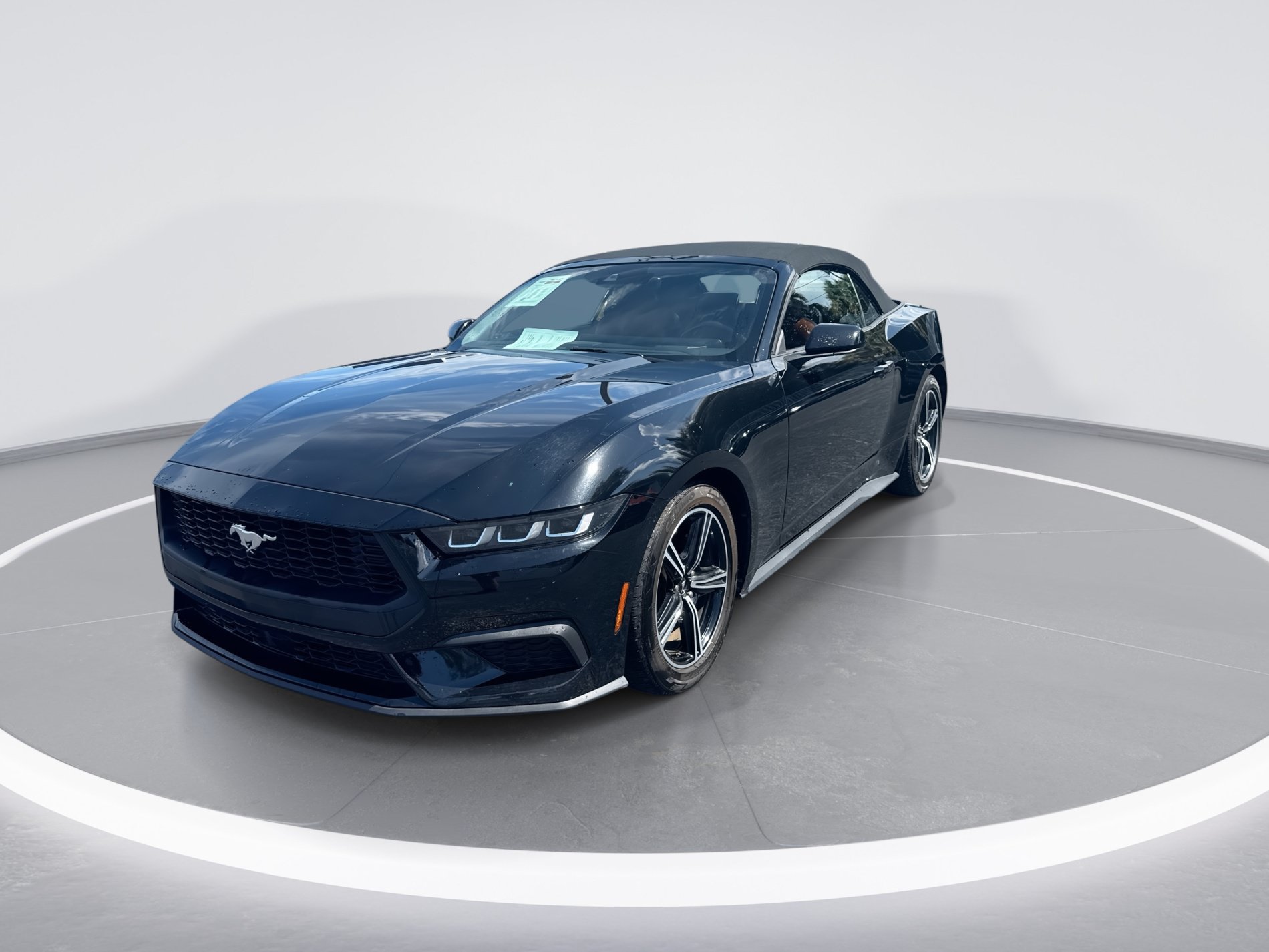 Used 2024 Ford Mustang Premium RWD image 8
