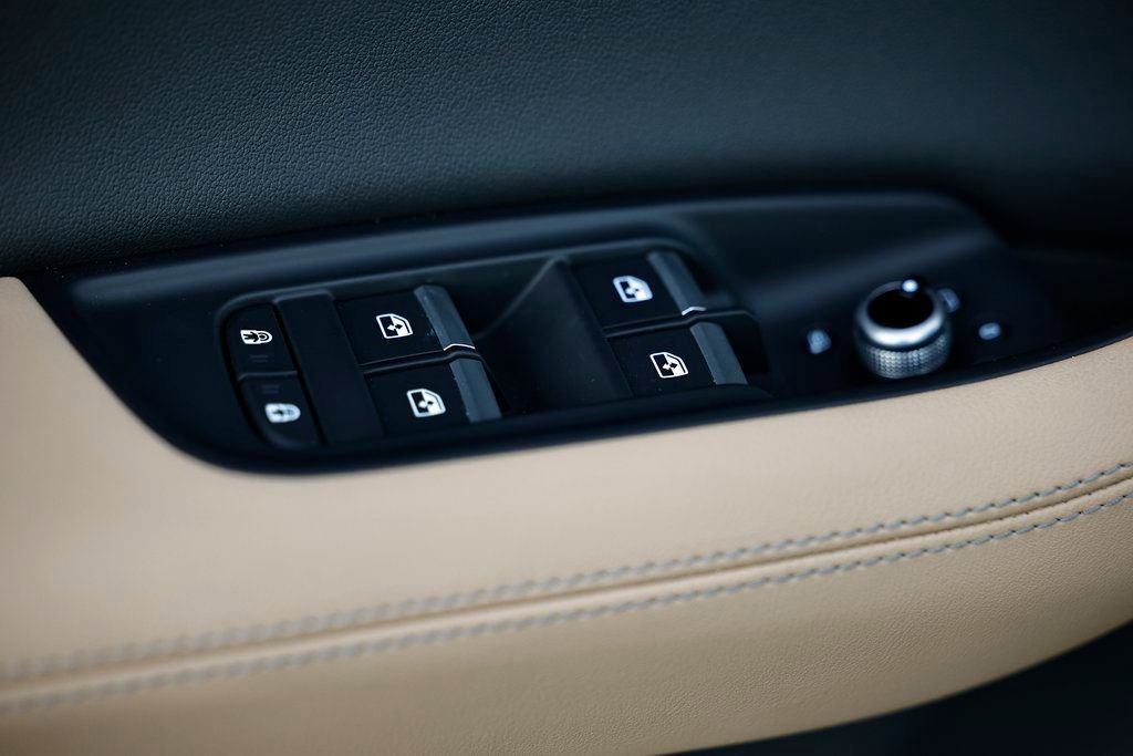 Used 2025 Audi Q7 3.0T Premium Plus image 18