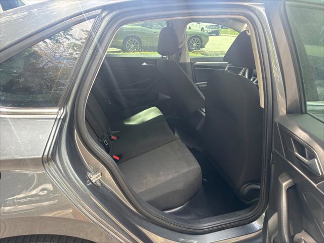 Used 2019 Volkswagen Jetta S w/ Driver Assistance Package FWD image 22