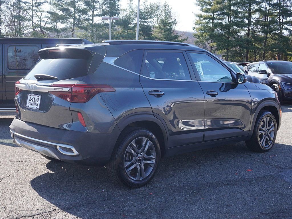 Used 2023 Kia Seltos S image 9