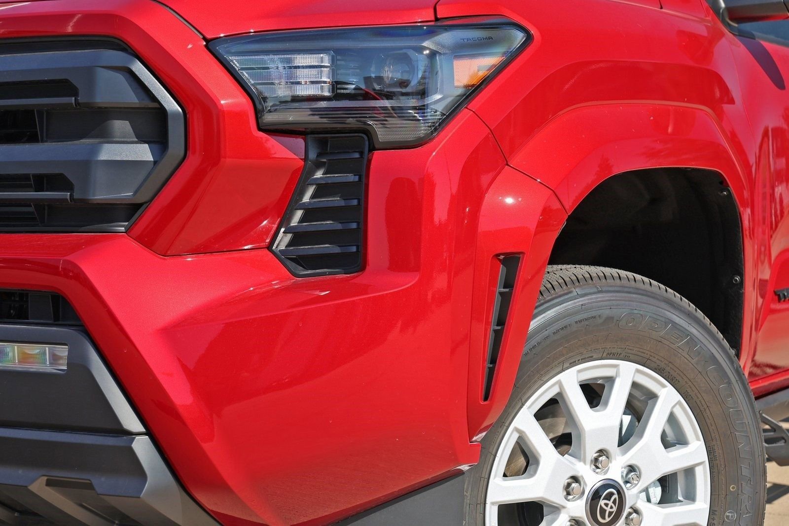 New 2025 Toyota Tacoma SR5 image 16