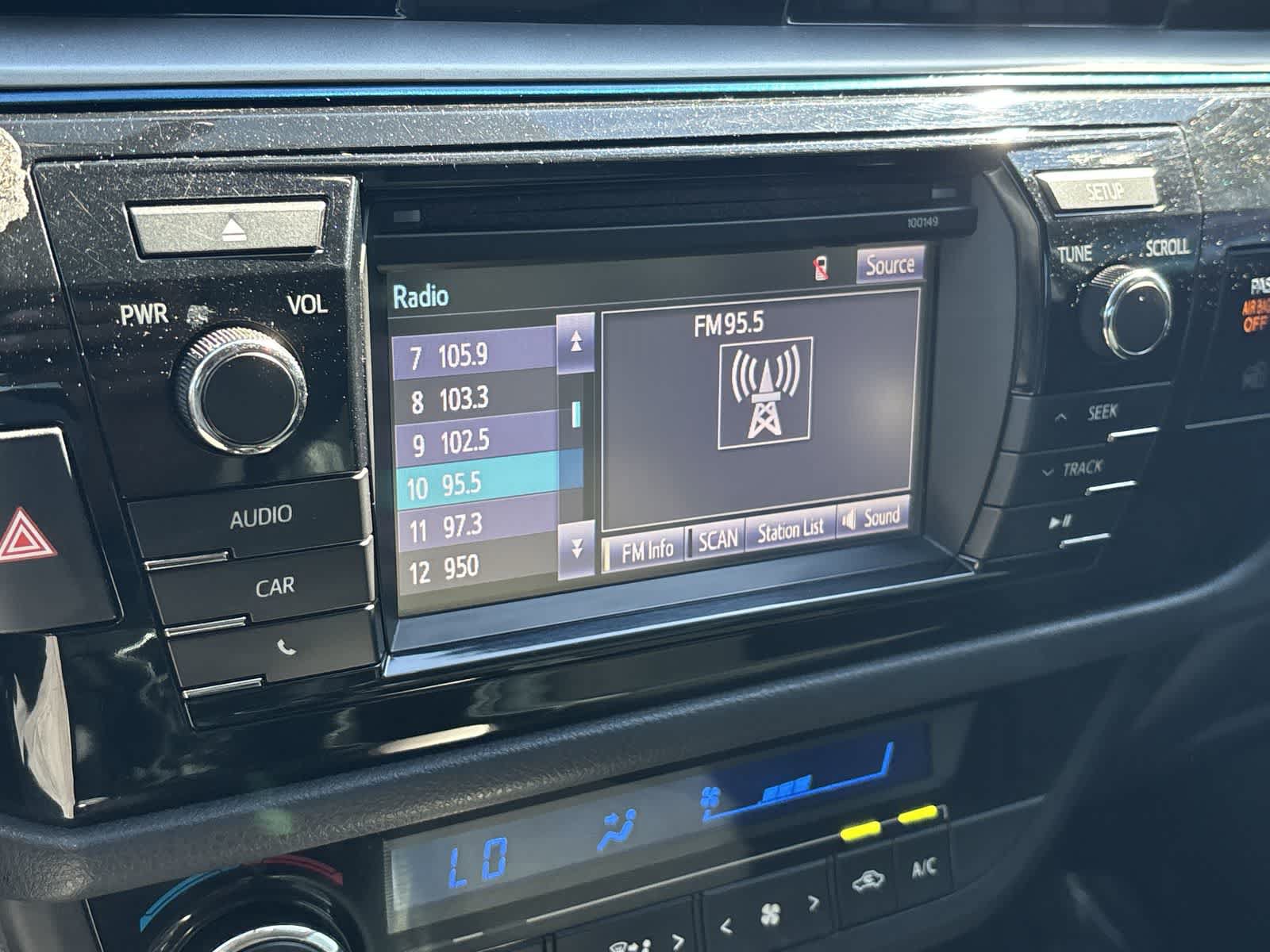 Used 2014 Toyota Corolla S FWD image 17