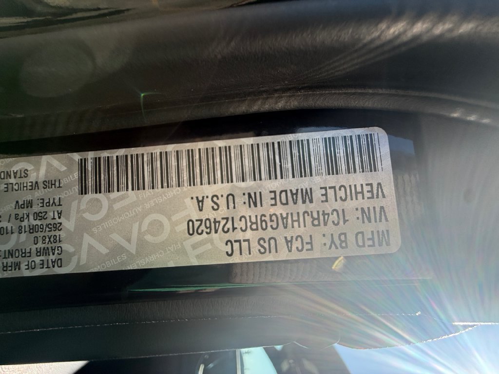 Used 2024 Jeep Grand Cherokee Altitude AWD/4WD image 48