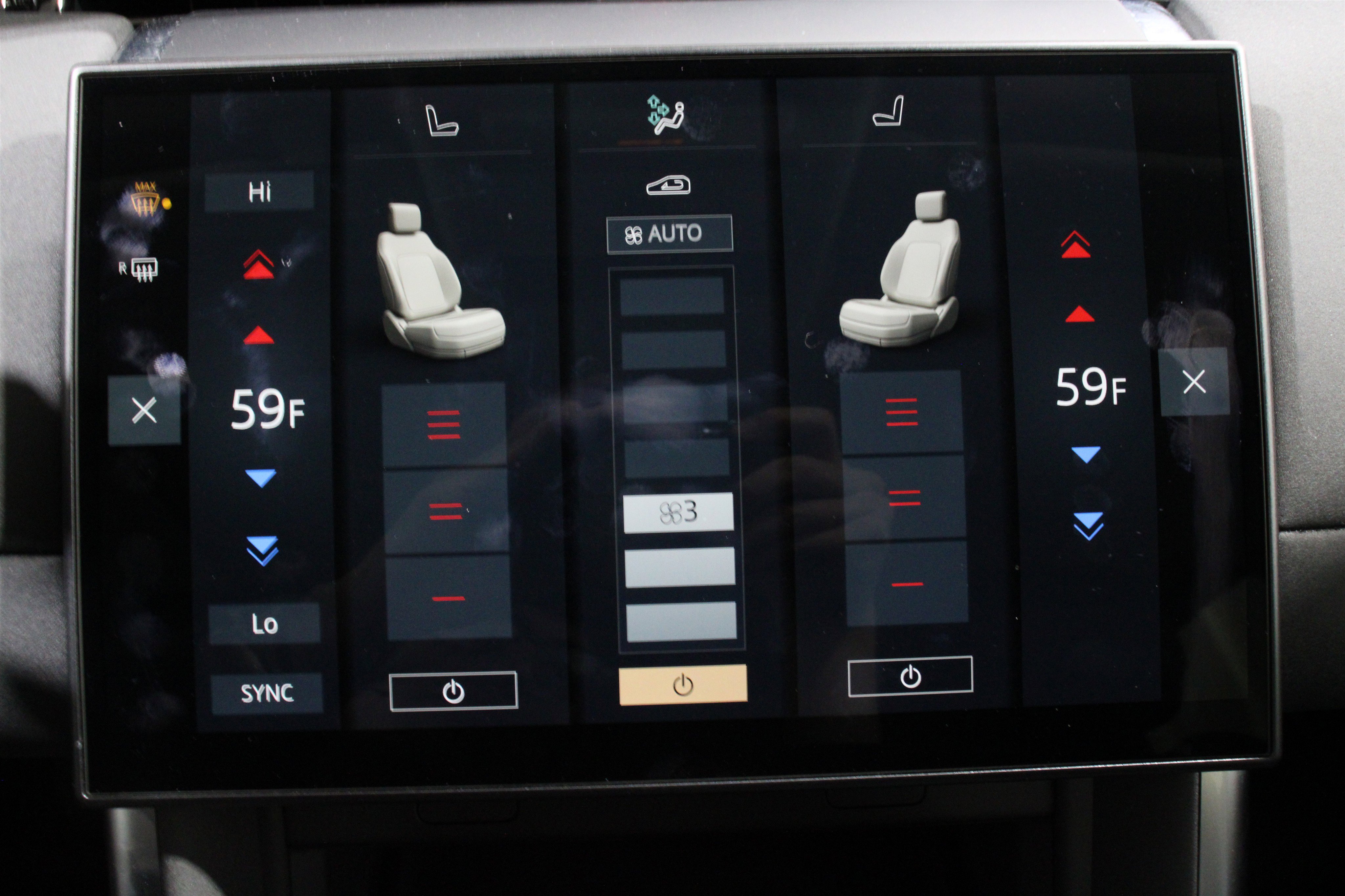 Used 2024 Land Rover Discovery Sport S image 15