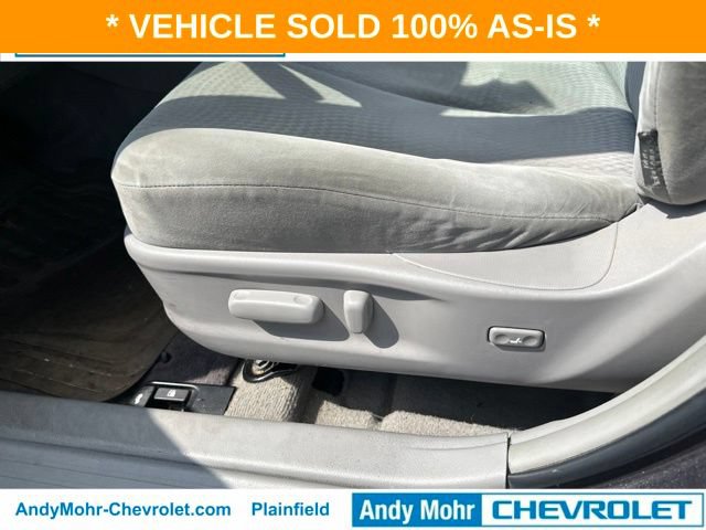 Used 2010 Toyota Camry LE FWD image 18