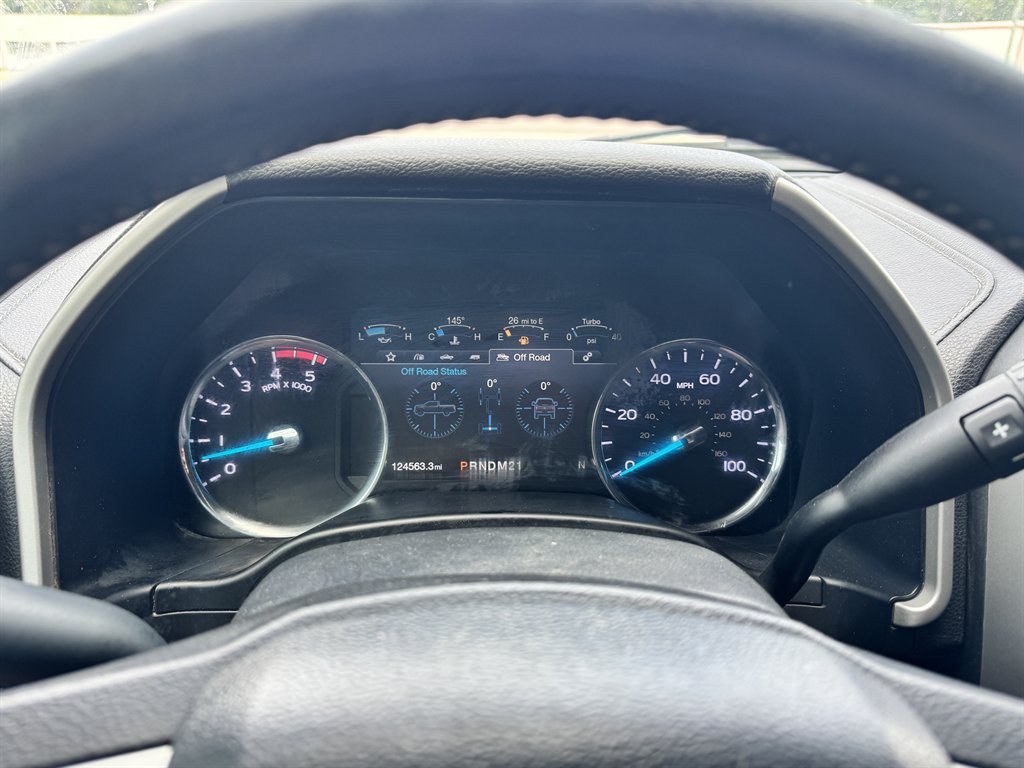 Used 2018 Ford F250 Lariat w/ Lariat Ultimate Package AWD/4WD image 7