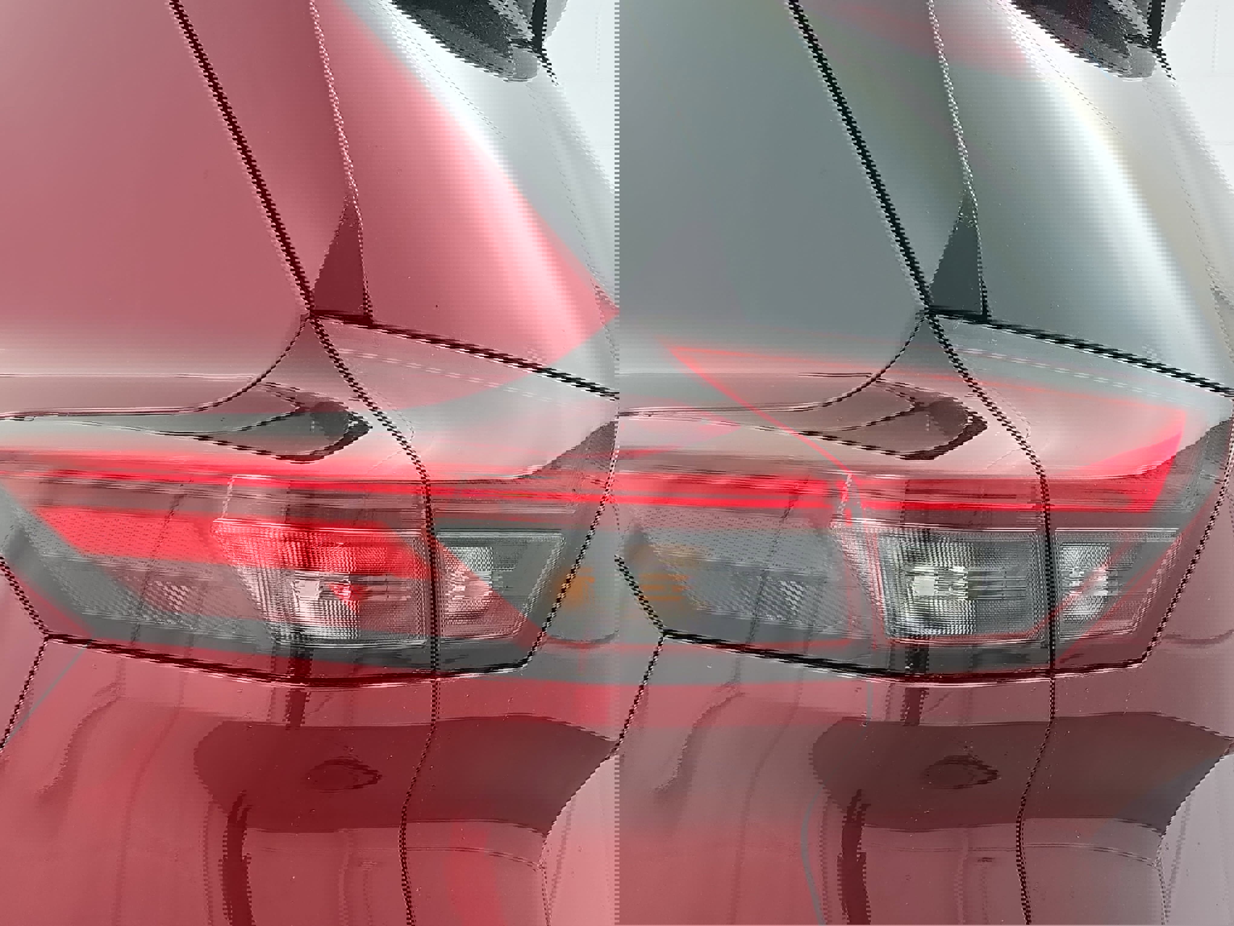 Certified 2023 Nissan Rogue SV FWD image 32