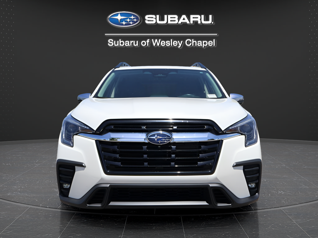 Used 2023 Subaru Ascent Limited w/ Technology Package AWD/4WD image 2
