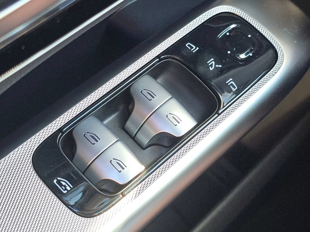 New 2026 Mercedes-Benz GLC 300 4MATIC image 28