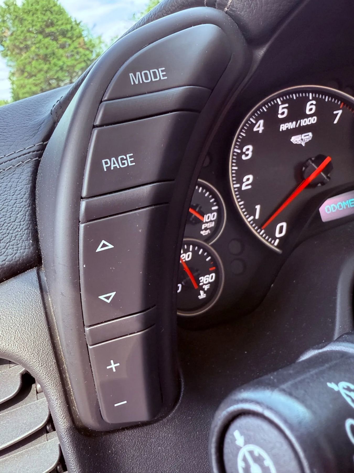 Used 2013 Chevrolet Corvette 427 w/ 1SC Preferred Equipment Group image 40