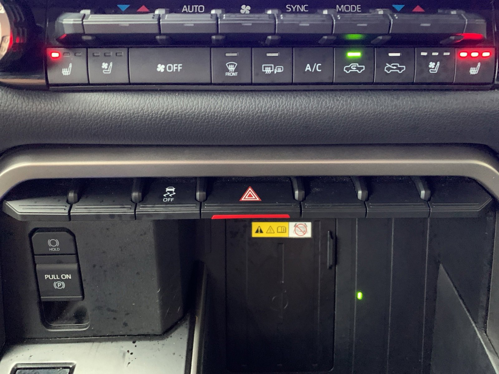 Used 2023 Toyota Tundra Limited image 27