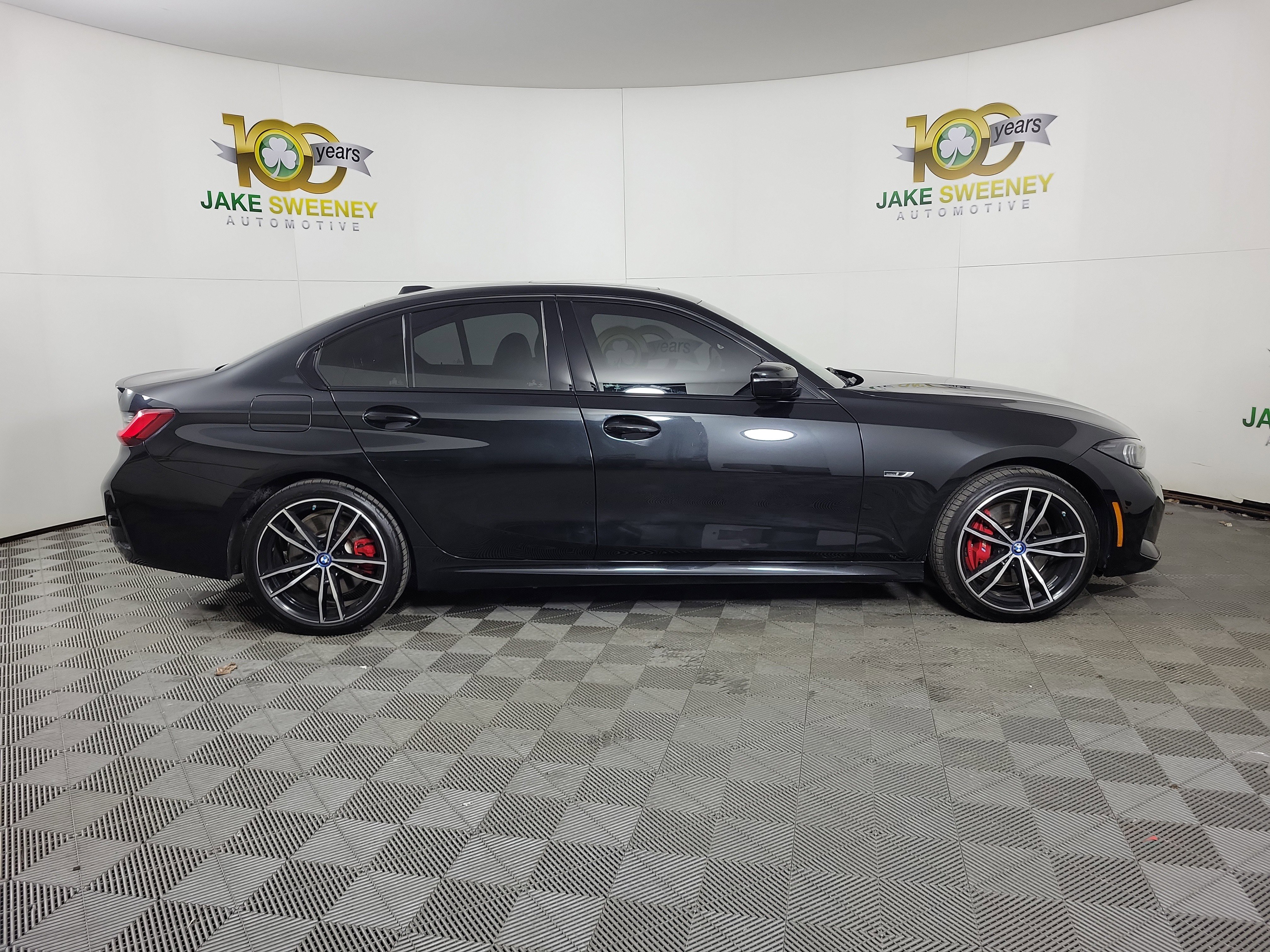 Used 2023 BMW 330e xDrive w/ M Sport Package image 8