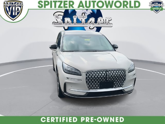 Used 2023 Lincoln Corsair AWD w/ Equipment Group 101A image 4