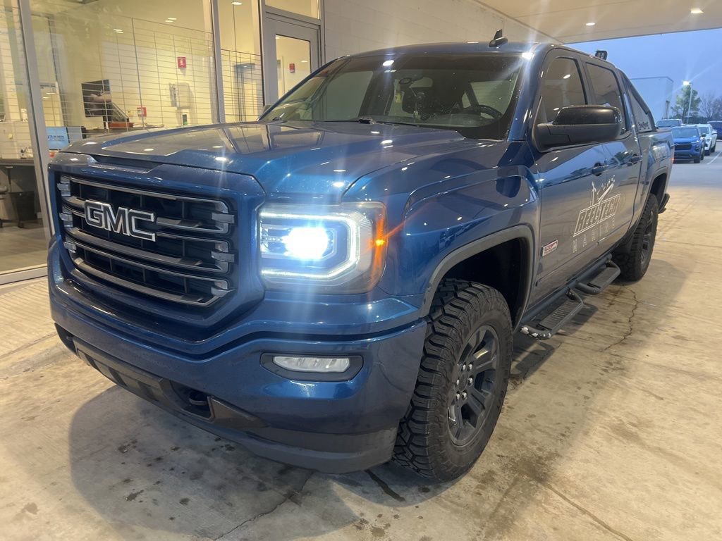 Used 2018 GMC Sierra 1500 SLT w/ All Terrain X Package image 4