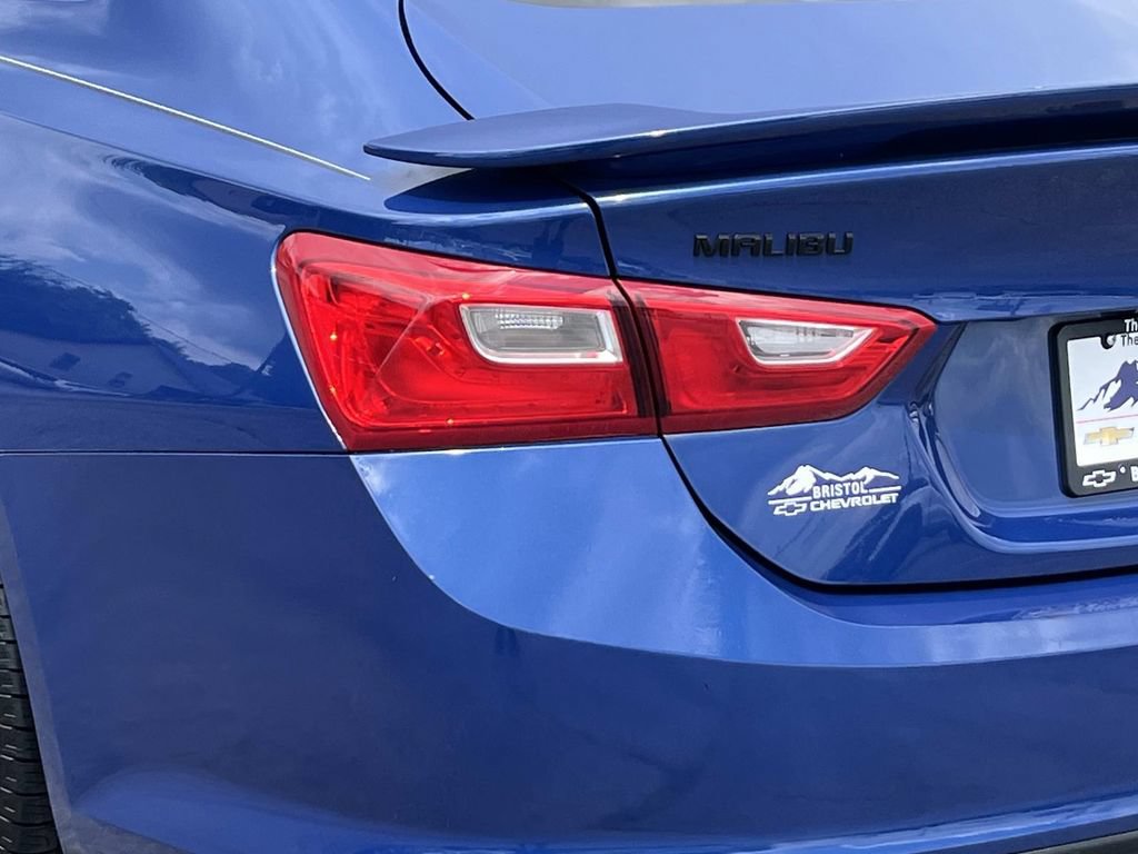 Used 2023 Chevrolet Malibu RS FWD image 6