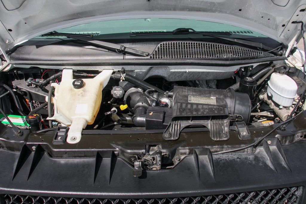 Used 2014 Chevrolet Express 2500 image 14