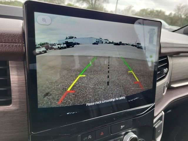 Used 2024 Ford Expedition Limited AWD/4WD image 24