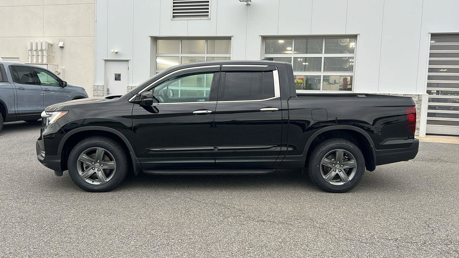Used 2023 Honda Ridgeline RTL-E image 6