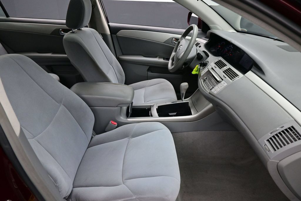 Used 2009 Toyota Avalon FWD image 35