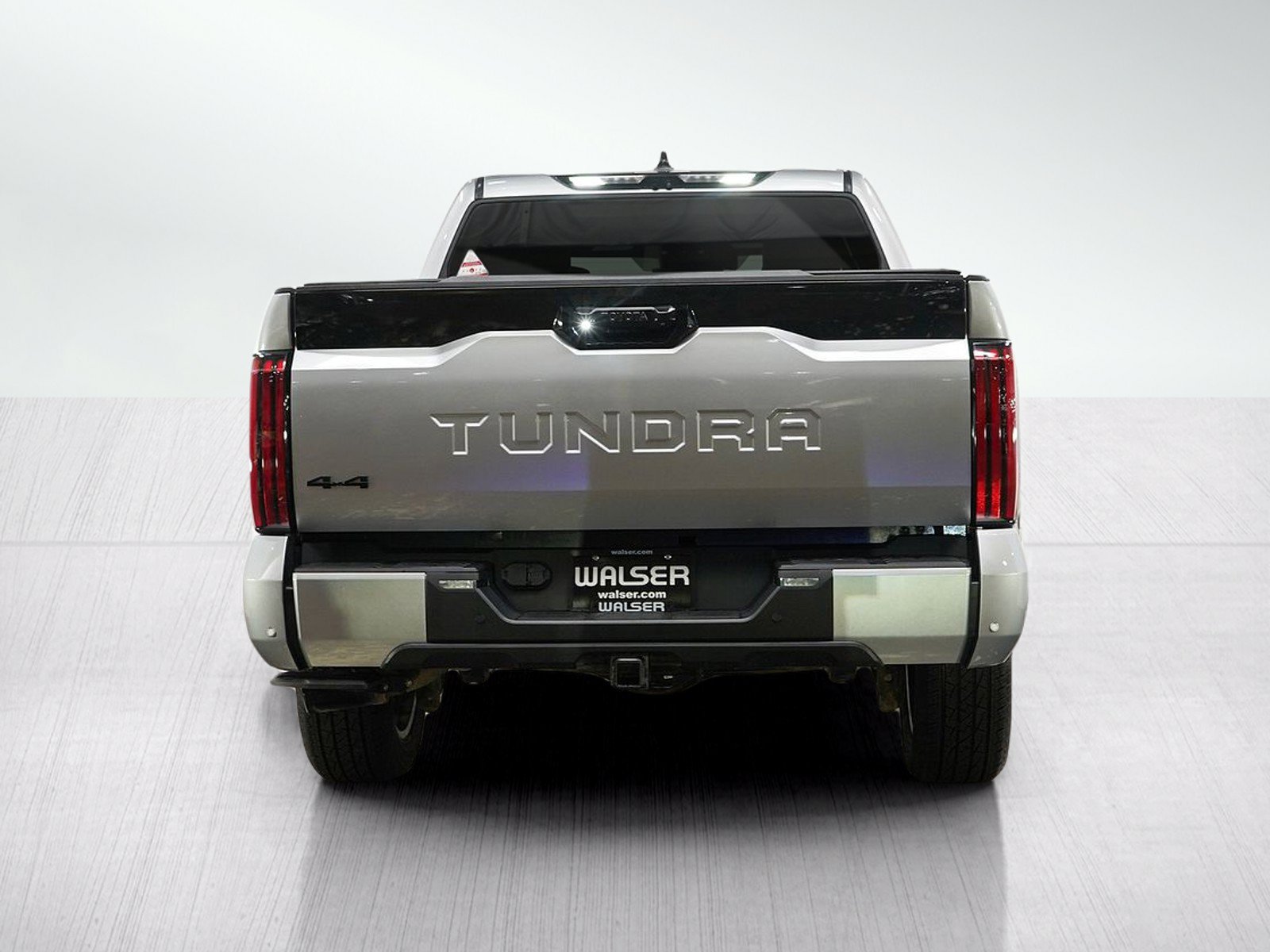 Used 2023 Toyota Tundra Platinum AWD/4WD image 6