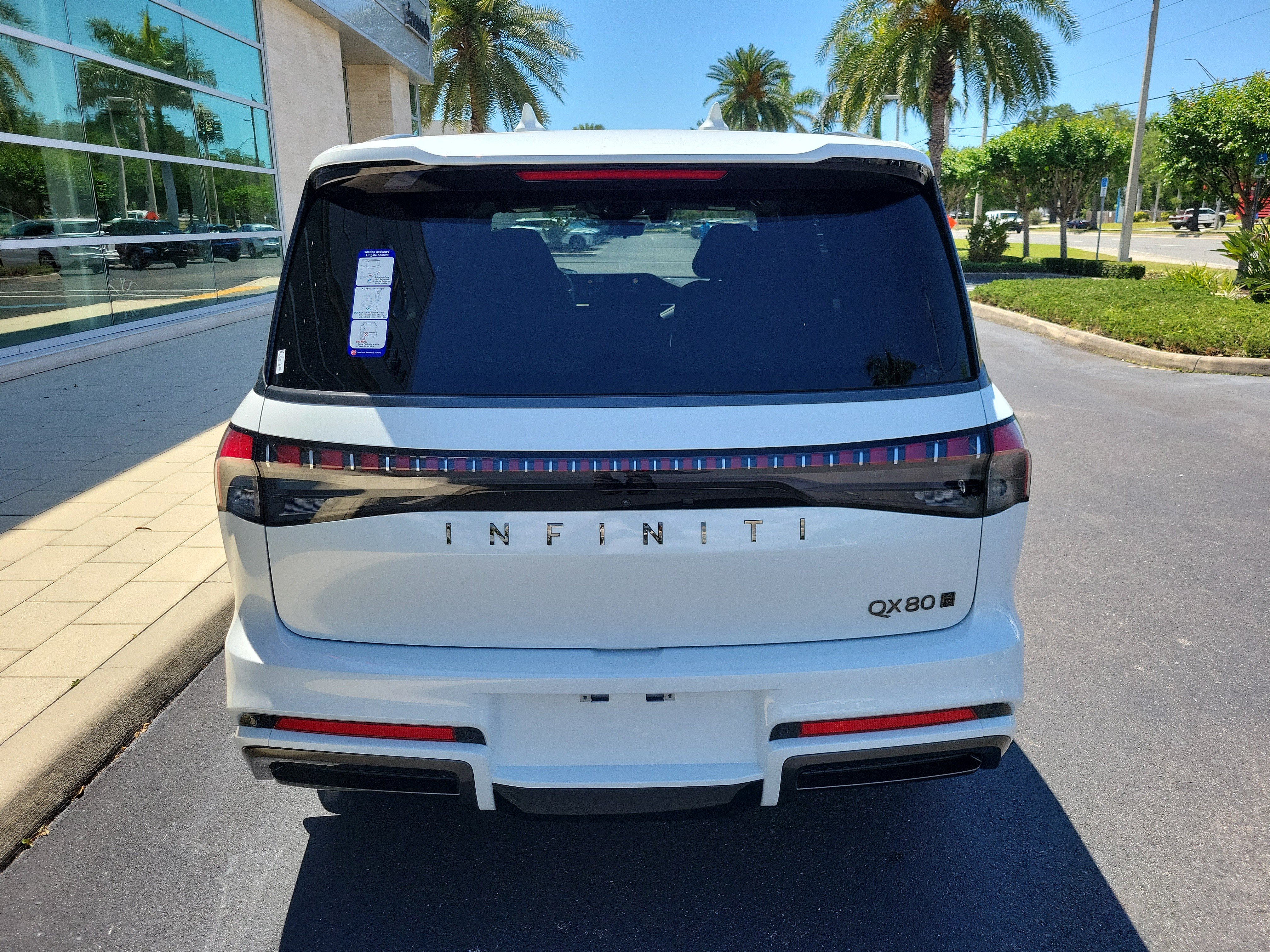 New 2026 INFINITI QX80 Autograph AWD/4WD image 5