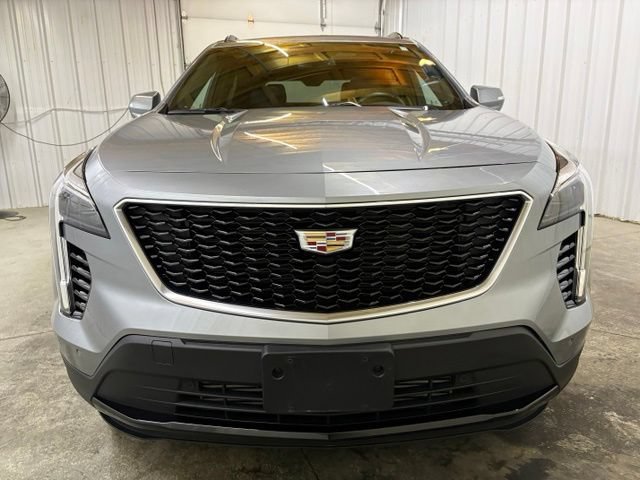 Used 2023 Cadillac XT4 Sport w/ Sun And Sound Package AWD/4WD image 2