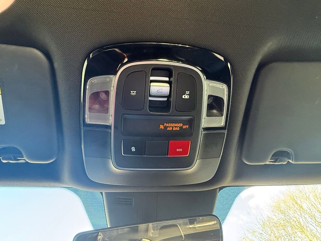 Used 2024 Hyundai Santa Cruz Night image 30