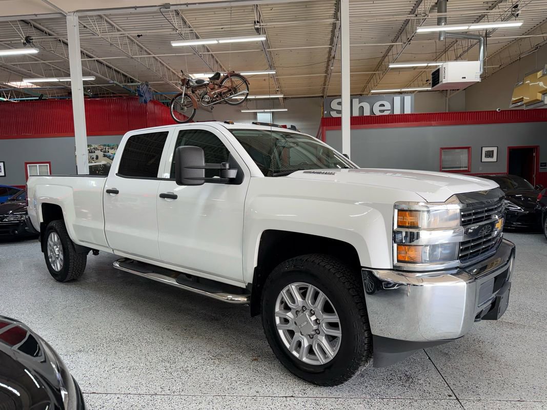 Used 2015 Chevrolet Silverado 3500 LT AWD/4WD image 8