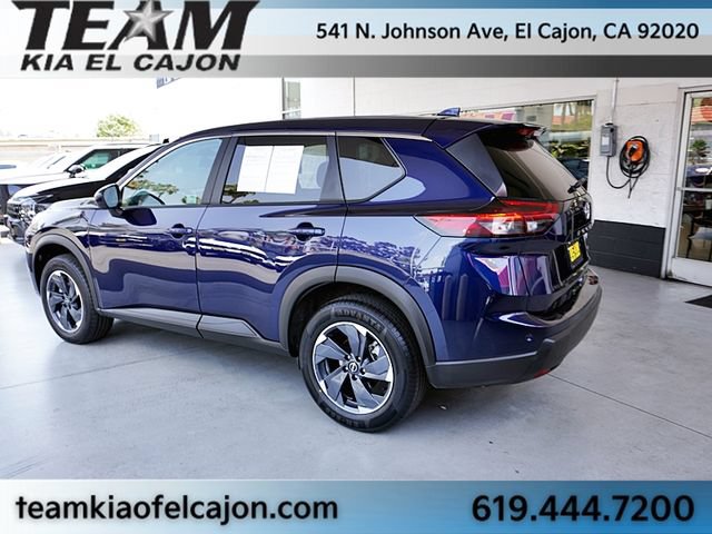 Used 2024 Nissan Rogue SV FWD image 7