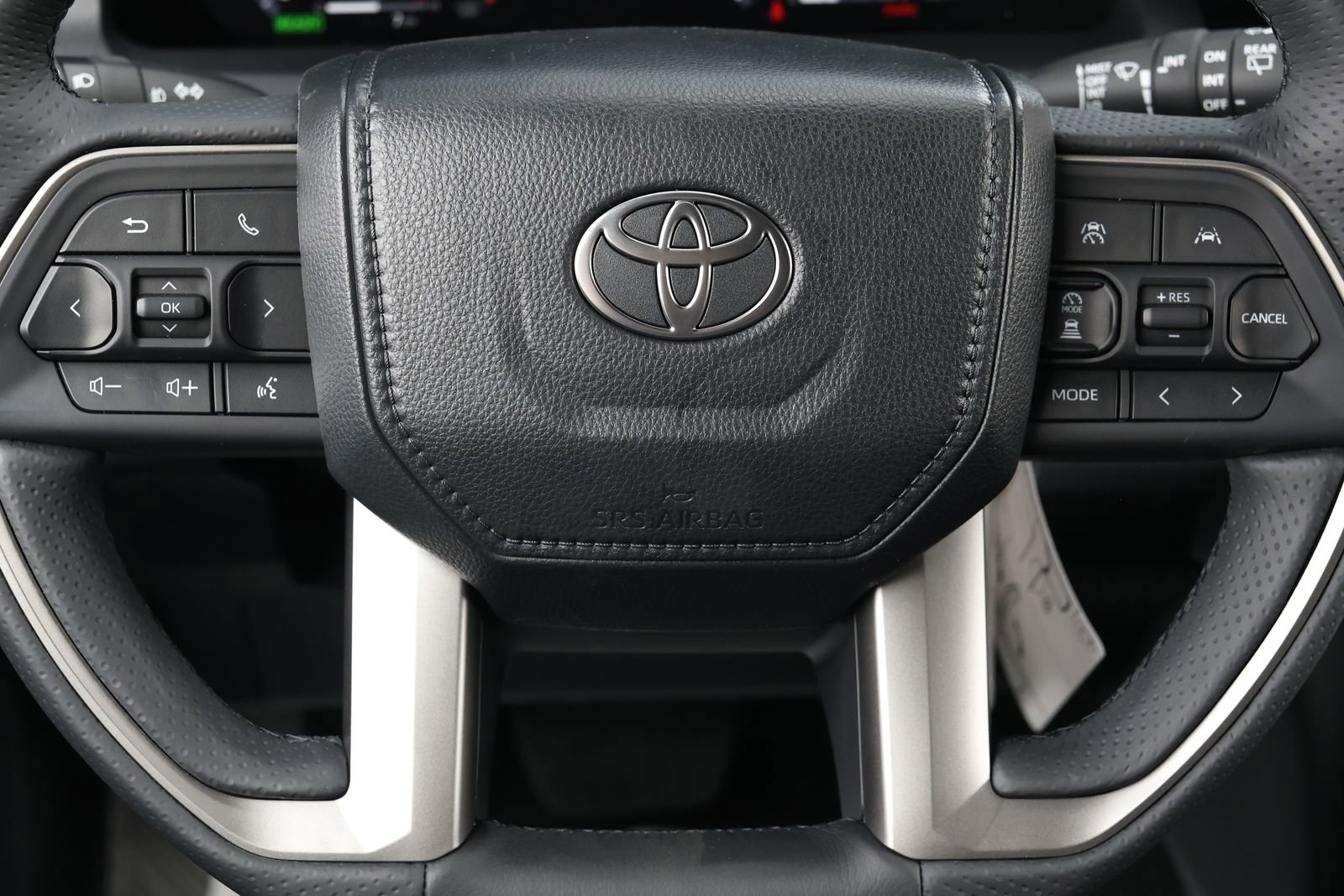 New 2026 Toyota 4Runner Limited AWD/4WD image 18