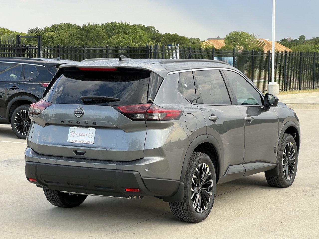 New 2026 Nissan Rogue Dark Armor FWD image 4