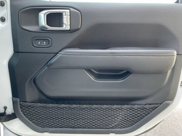 Used 2021 Jeep Wrangler Unlimited Rubicon w/ Cold Weather Group image 25