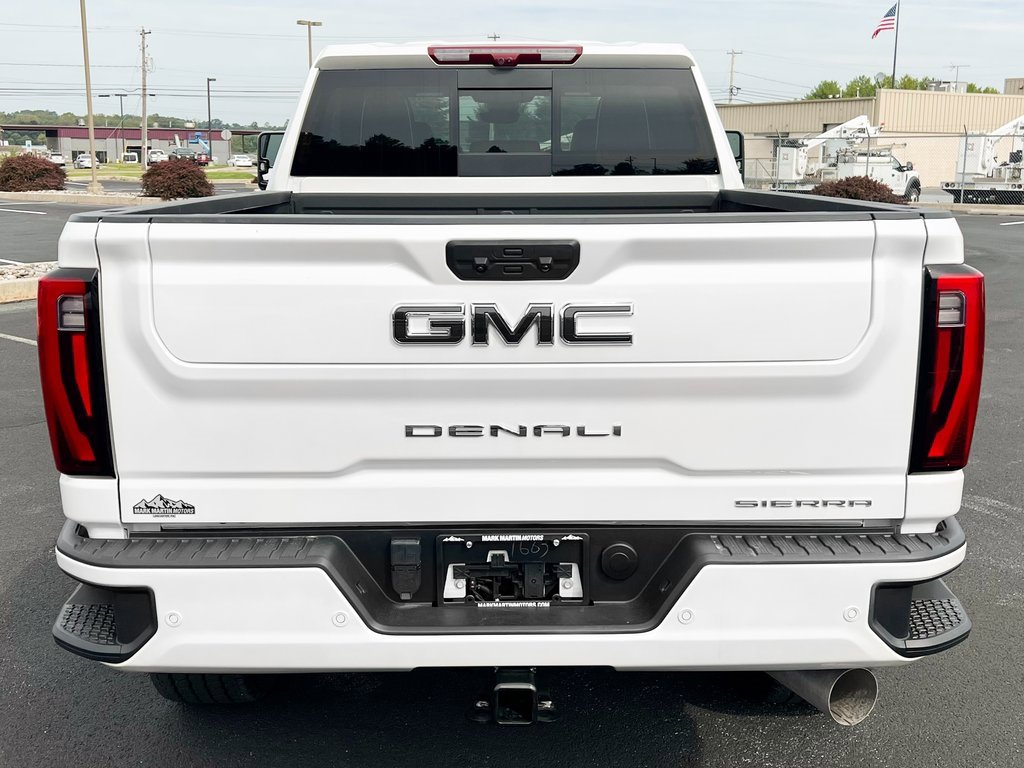 Used 2025 GMC Sierra 3500 Denali Ultimate image 13