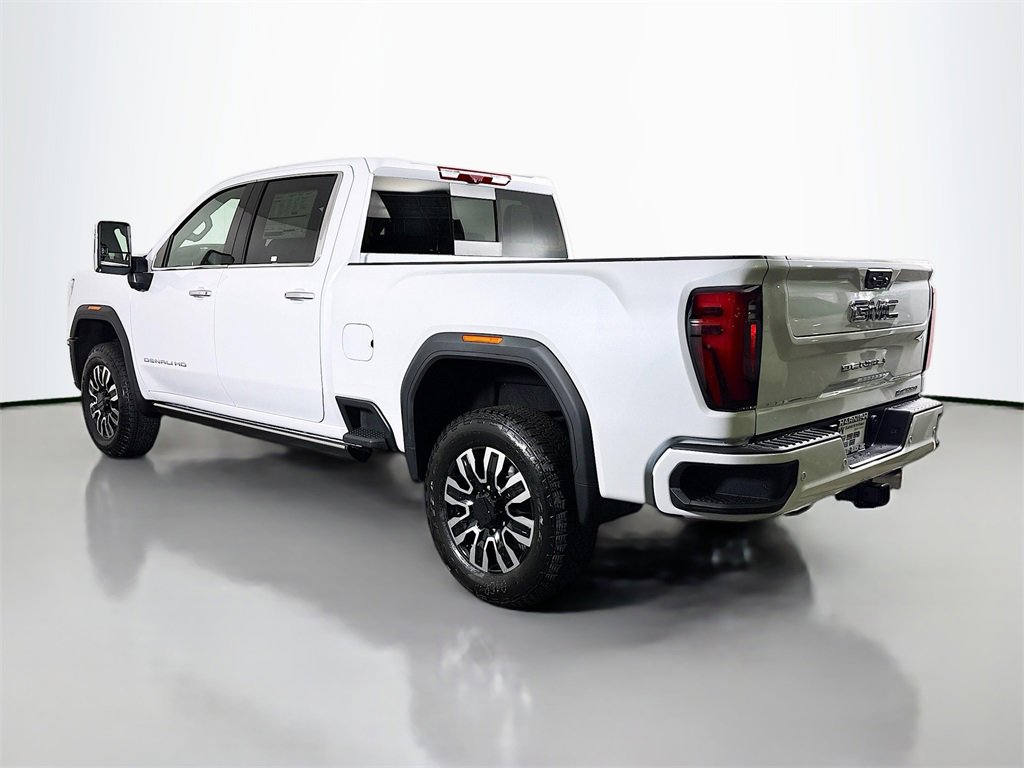 New 2026 GMC Sierra 3500 Denali Ultimate image 5