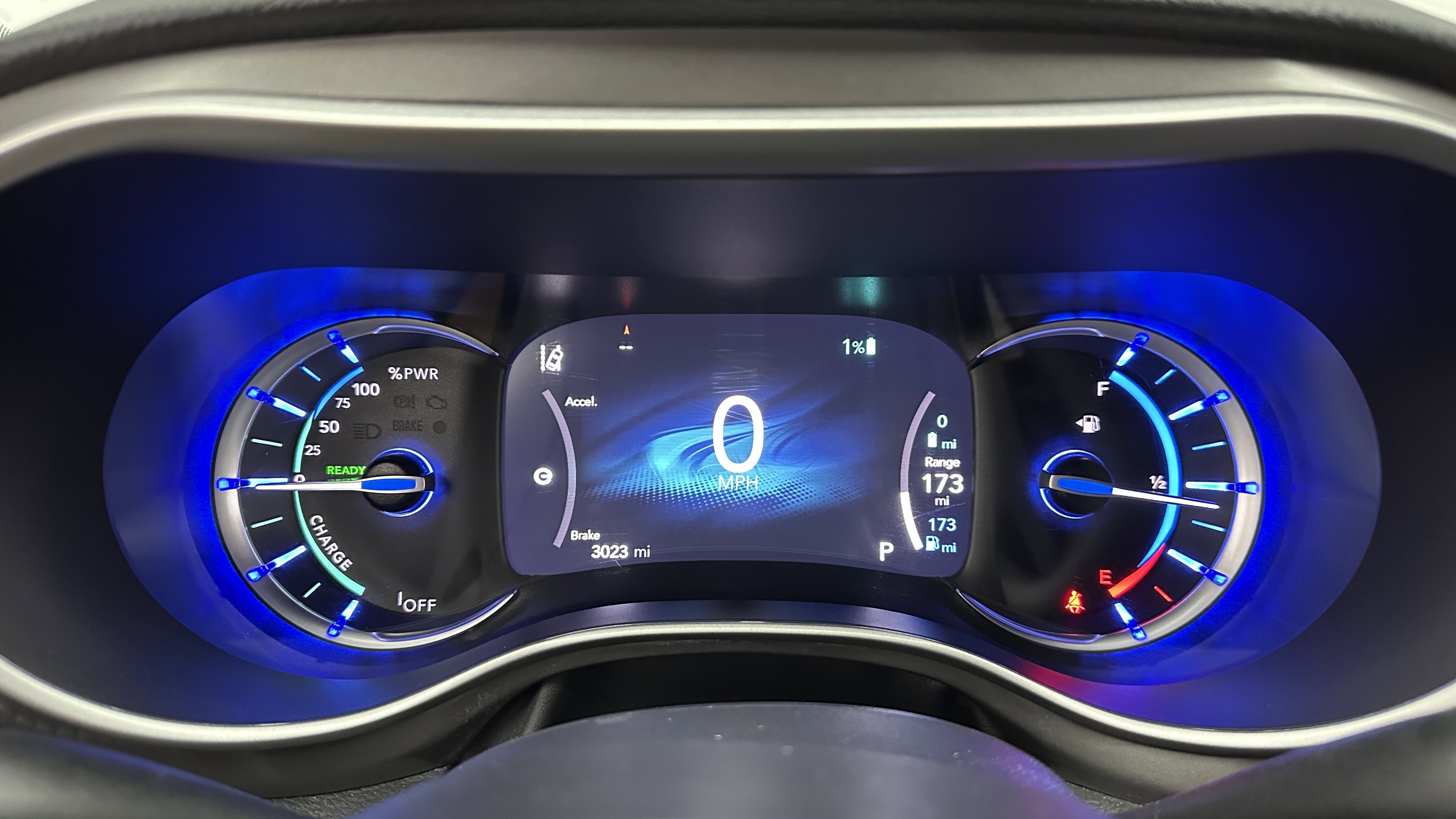 Used 2025 Chrysler Pacifica Select image 15