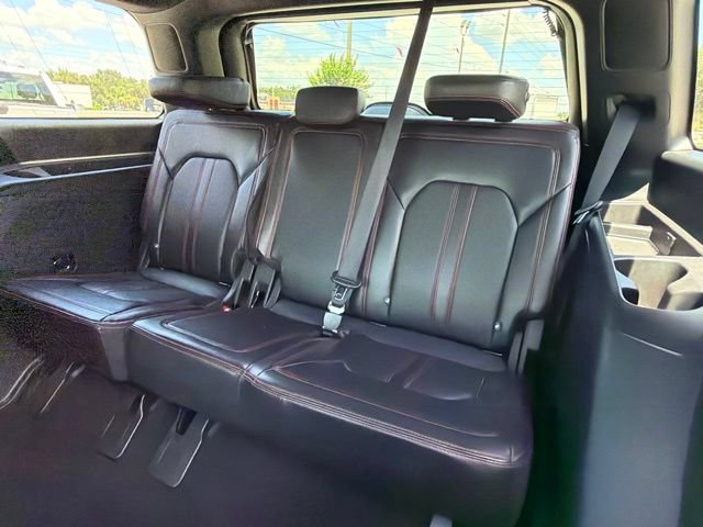 Used 2021 Ford Expedition Limited RWD image 20