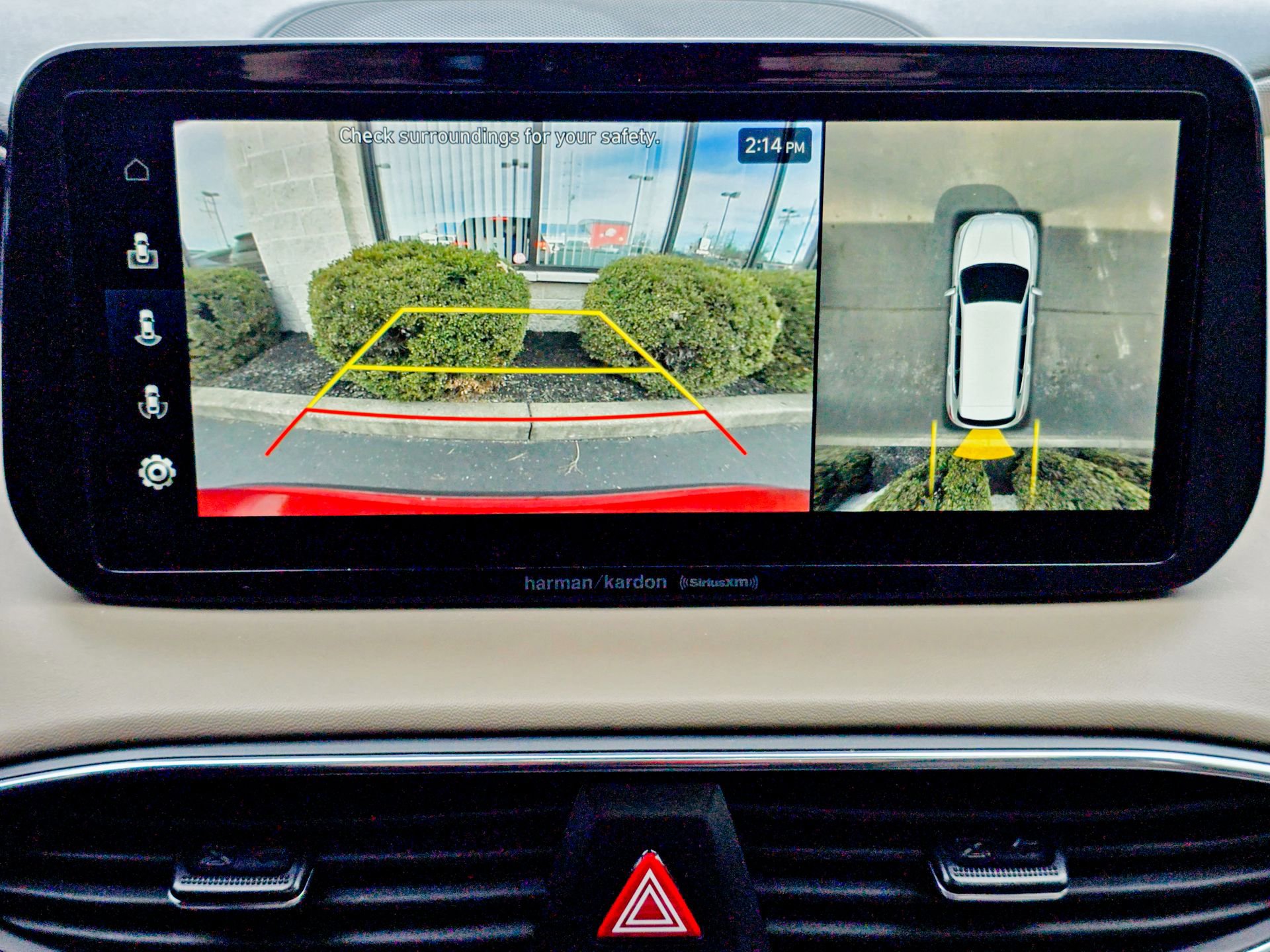 Used 2023 Hyundai Santa Fe Limited w/ Cargo Package FWD image 12