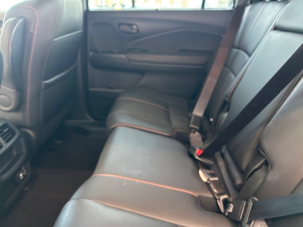 Certified 2023 Honda Passport TrailSport image 17